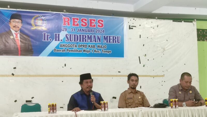 Anggota DPRD Kabupaten Wajo dari Partai Amanat Nasional (PAN), Ir H Sudirman Meru, melaksanakan reses di Kecamatan Tempe, Selasa (30/1/2024)