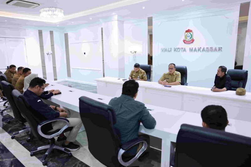 Wali Kota Makassar, Ir. Moh Ramdhan Pomanto, Menerima Komisioner KPU Makassar, di Kantor Balai Kota, Jalan Ahmad Yani, Selasa 9 Januari 2024