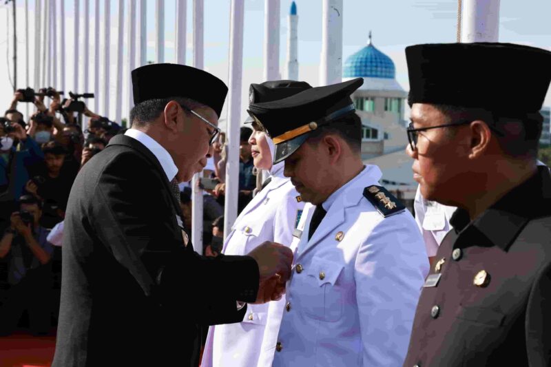 Wali Kota Makassar, Ir. Moh. Ramdhan Pomanto, Melantik Ratusan Pejabat Lingkup Pemkot Makassar, di Anjungan City of Makassar, Rabu 3 Januari 2023