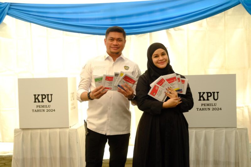 Bupati Gowa, Adnan Purichta Ichsan, Mencoblos di TPS 007, Kelurahan Tombolo, Kecamatan Sompa Opu, Rabu 14 Februari 2024