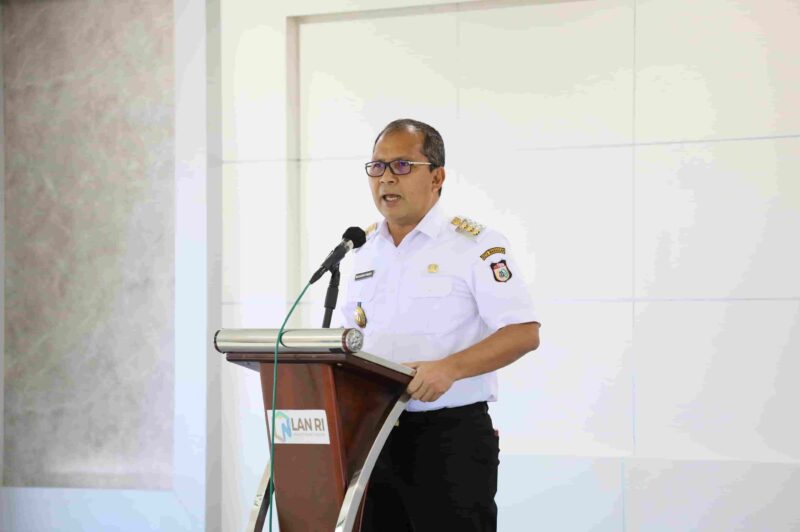Wali Kota Makassar, Ir. Moh. Ramdhan Pomanto, Membuka Tahapan Penulisan Makalah yang Diikuti 36 Peserta Seleksi JPTP Pemkot Makassar, di Puslatbang KMP LAN, Rabu 21 Februari 2024