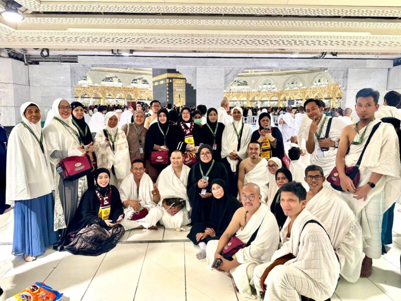 Jamaah Umrah Darussalam usai melaksanakan umrah ke tiga pada hari Jumat 15 Maret 2024