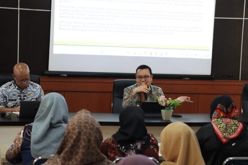 Pemerintah Kabupaten (Pemda) Wajo menggelar rapat penyempurnaan rancangan Rencana Kerja Pemerintah Daerah (RKPD) tahun 2025 di Ruang Kantor Bapelitbanda, Jumat (15/3/2024)