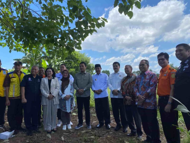 Komisi V DPR RI Beserta Rombongan Melakukan Kunjungan Kerja untuk Memastikan Kesiapan Lahan Pembangunan Stadion di Kota Makassar, Jum'at 5 April 2024