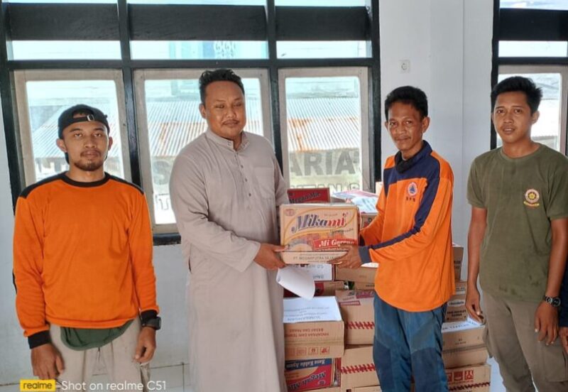 - Pemerintah Kabupaten Wajo melalui BPBD Wajo terus berusaha menyalurkan bantuan bagi warga terdampak banjir di berbagai wilayah dalam Kabupaten Wajo