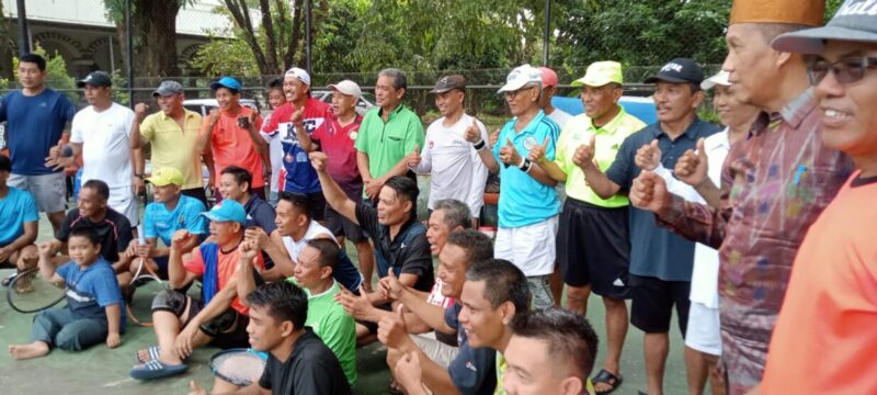 Perbandingan persahabatan Swis   tennis club dengan Brother tennis club berlangsung meriah..