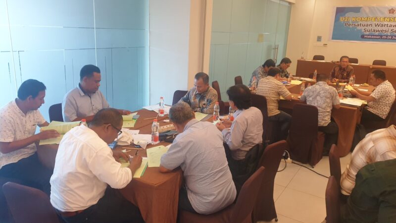 Para peserta UKW PWI Sulsel yang dinyatakan kompeten 100 seluruhnya