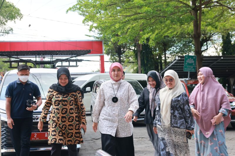 Wakil Wali Kota Makassar, Aliyah Mustika Ilham, melakukan kunjungan ke Rumah Sakit Umum Daerah (RSUD) Daya di Jalan Perintis Kemerdekaan Km 14, Sabtu (24/5/2025).