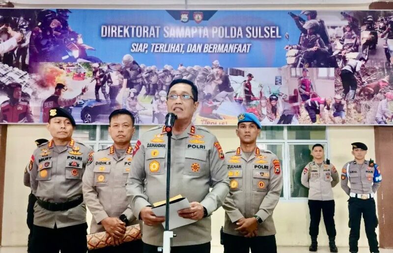 Kepolisian Daerah Sulawesi Selatan menurunkan tim terdiri dari Bidang Propram untuk menelusuri kasus yang menjerat dua guru Luwu Utara yakni Abd Muis dan Rasna