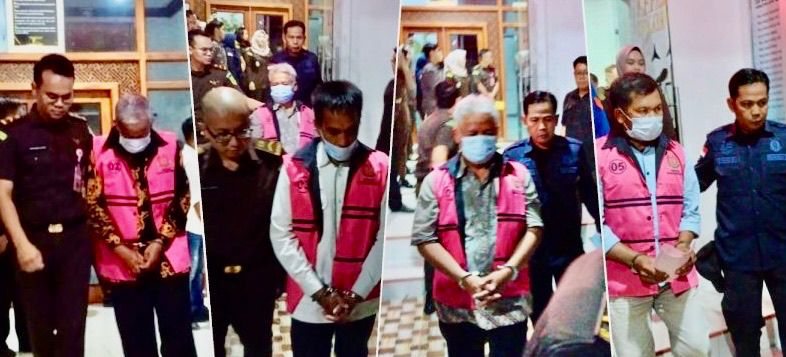 Kejari Enrekang menahan empat orang dugaan korupsi pengelolaan dana Zakat, Infak dan Sedekah di Badan Amil Zakat  Nasional Kamis 27 Nopember 2025.