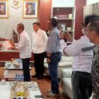 Kapolda Djuhandani Rahardjo Puro (kiri) Berikan Dukungan Melaksanaan Konferensi PWI Sulsel Selasa 14 April 2026.