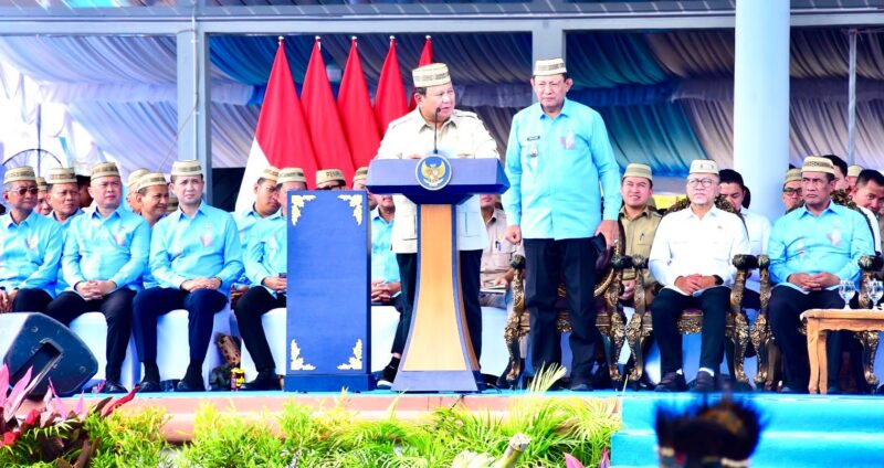 Presiden RI Prabowo Subianto hadiri puncak kegiatan Pekan Nasional (PENAS) Petani dan Nelayan XVII Tahun 2026 yang berlangsung di kawasan GORR David-Tony, Limboto, Kabupaten Gorontalo.