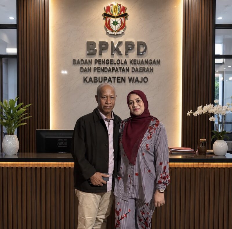 Kepala BPKPD Andi Pallawarukka tampil bersama  Andi Sukma Pallawarukka.