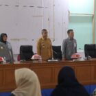 Kepala Kantor Wilayah Kementerian Hukum Provinsi Sulawesi Selatan A. Basmal di dampingi Wabup Sudirman Bungi menyampaikan peran dan fungsi Paralegal di tengah masyarakat.
