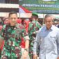 Kepala Staf Komando Daerah Militer XIV/Hasanuddin Brigjen TNI Ayi Lesmana, di dampingi Wabup Pinrang Sudirman Bungi meresmikan Jembatan perintis Garuda di Lerang Lerang Kel. Benteng Sawitto Kecamatan Paleteang.