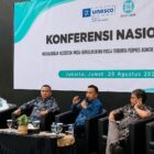 Totok Suryanto (dua, kanan) Wakil Ketua Dewan Pers tampil selaku narasumber pada Konferensi Nasional Peningkatan Kapasitas dan Perlindungan Pers Mahasiswa yang digelar di Hall Dewan Pers, Gedung Dewan Pers, Jakarta Pusat, Jumat, 28 Agustus 2026 (Foto: Istimewa)