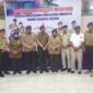 Ketua DPP IARMI Sulsel terpilih, La Kanna, SH, MH berfoto bersama dengan mantan Ketua IARMI, H.Bahar Ngitung, MBA yang didampingi anggota peserta Musprov dari berbagai kabupaten kota di Sulsel.