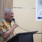 Bupati Pinrang H. A. Irwan Hamid, S.Sos membuka secara resmi kegiatan reakreditasi Rumah Sakit Lasinrang Pinrang.